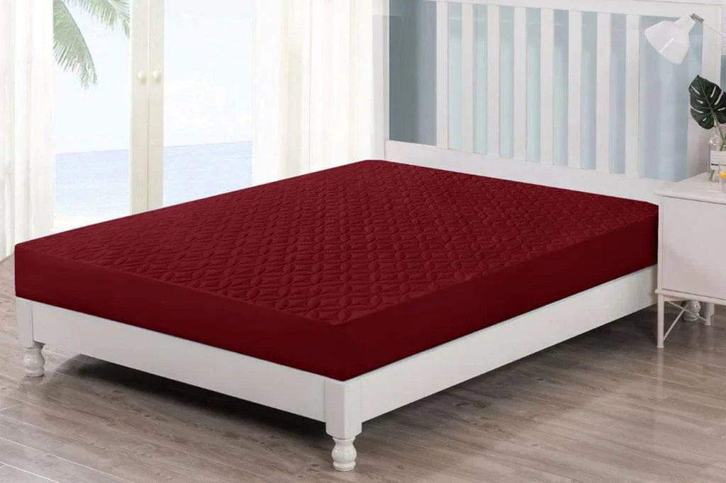 '-50% Soft Cotton Quilted 100% Waterproof Fitted Mattress Protector (Maroon).